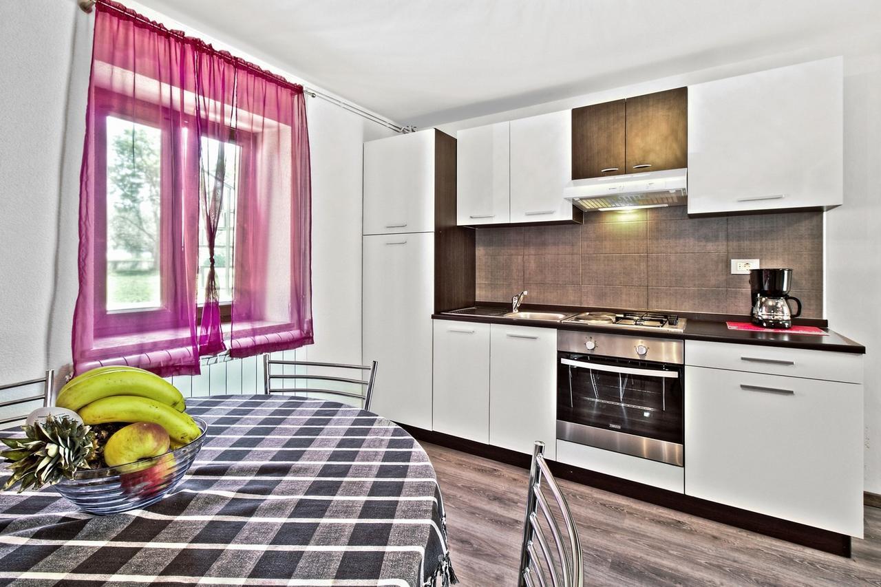 Cici House With Apartment Umag Eksteriør billede